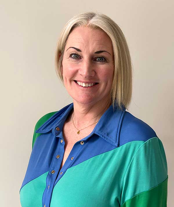 Jackie Chicken Relationship Partner, Loveday