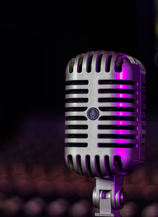 Private-afternoon-of-live-music-at-Esher