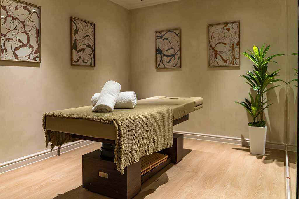 Rehabilitation treatment room at Loveday Belgravia