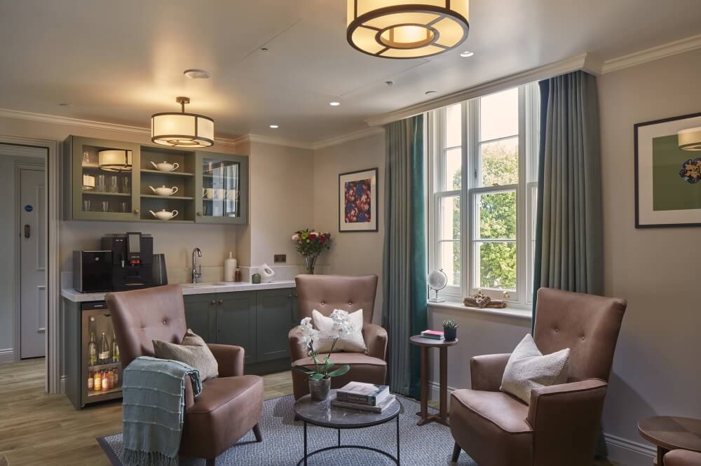 Loveday Abbey Road - Luxury Clinical and Nursing Care