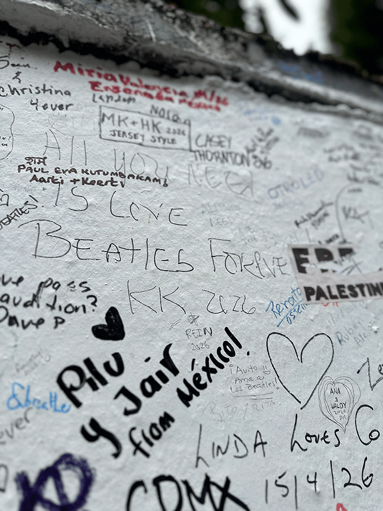 Loveday-Residents-visit-Abbey-Road-Studios